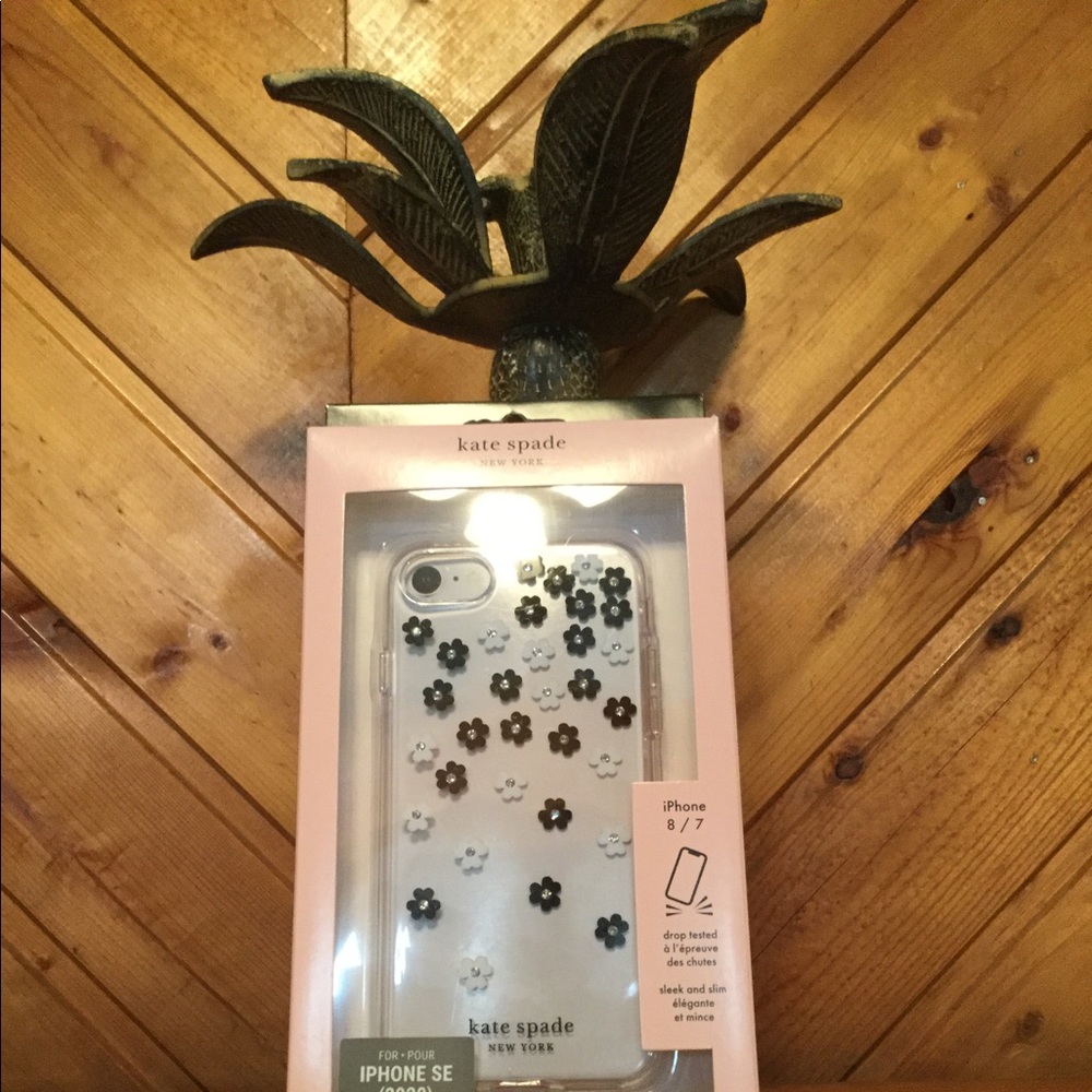 Kate Spade iPhone 8/7 hard cover. NWT